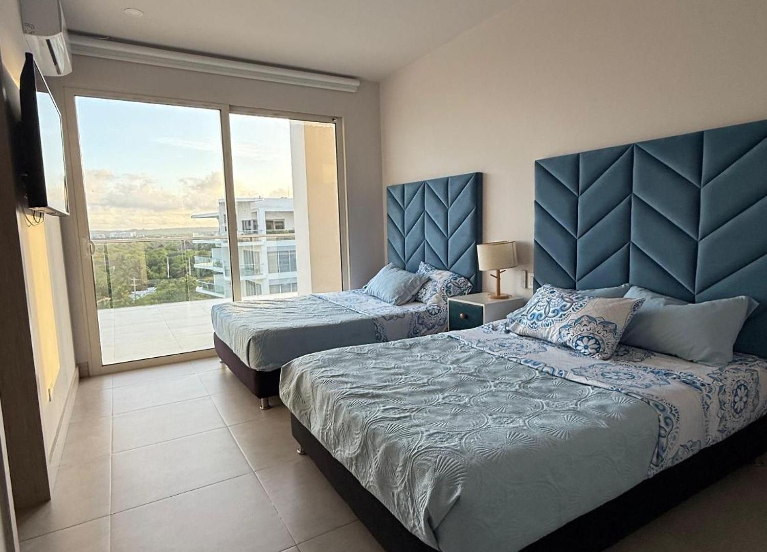 Serena Del Mar, Morros Io Apartamento *